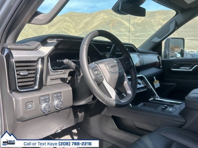 2025 GMC Sierra 2500HD Denali