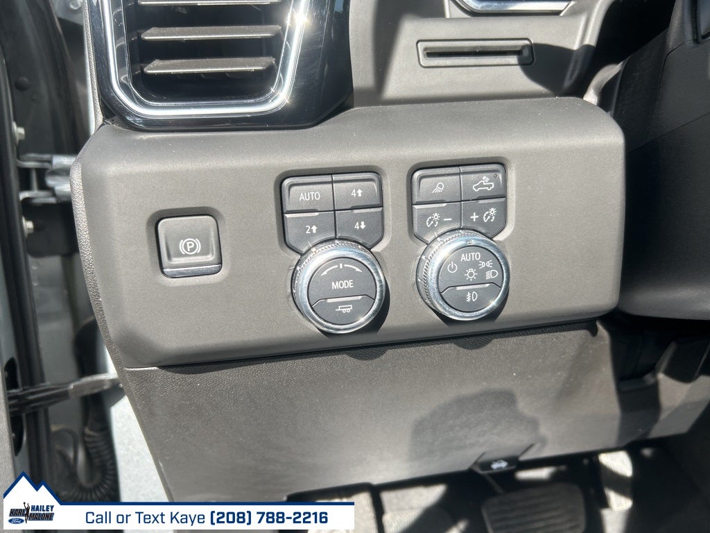 2025 GMC Sierra 2500HD Denali