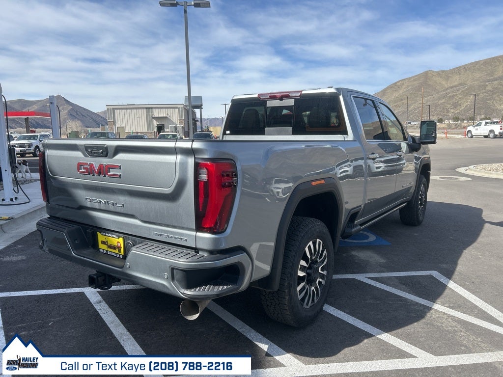 2025 GMC Sierra 2500HD Denali