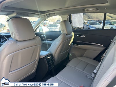 2022 Cadillac XT4 Luxury