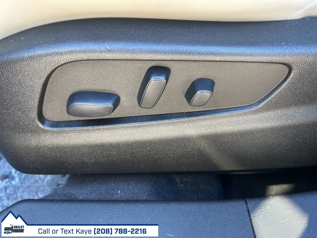 2022 Cadillac XT4 Luxury