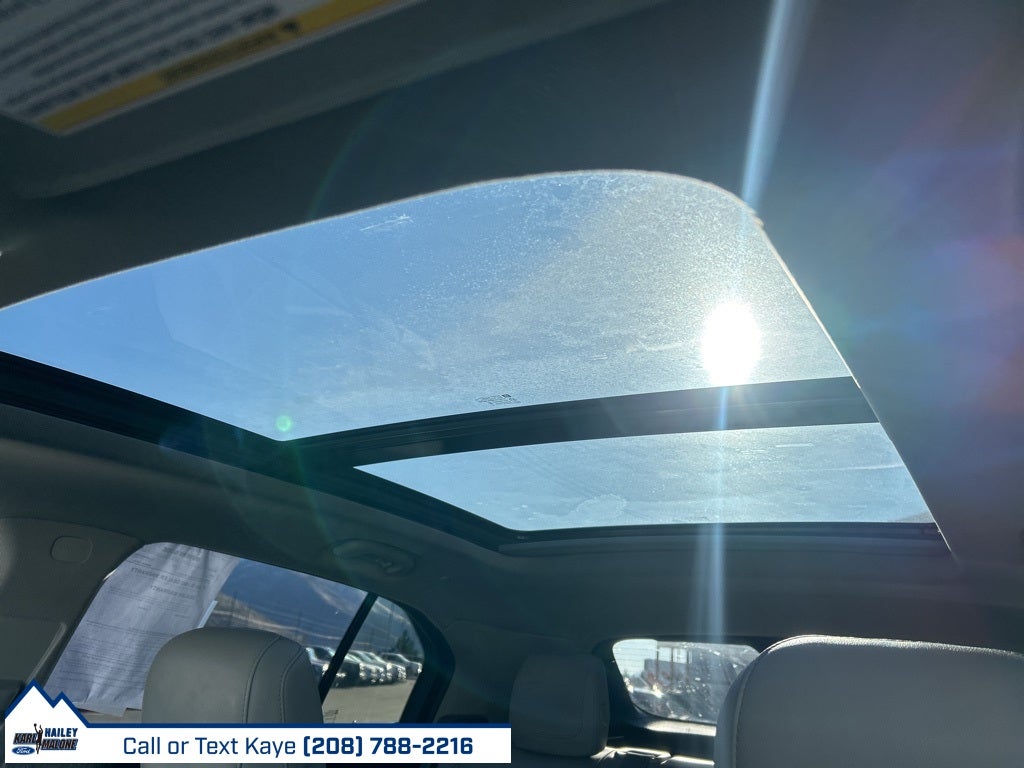 2022 Cadillac XT4 Luxury