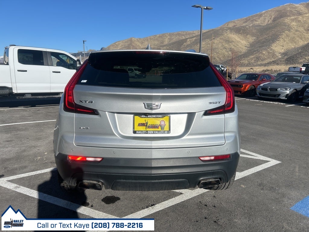 2022 Cadillac XT4 Luxury