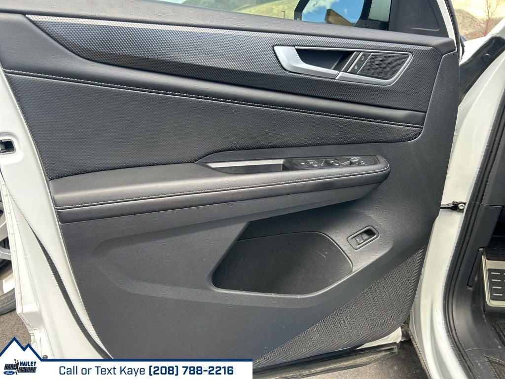 2024 Volkswagen Atlas Cross Sport 2.0T SEL R-Line