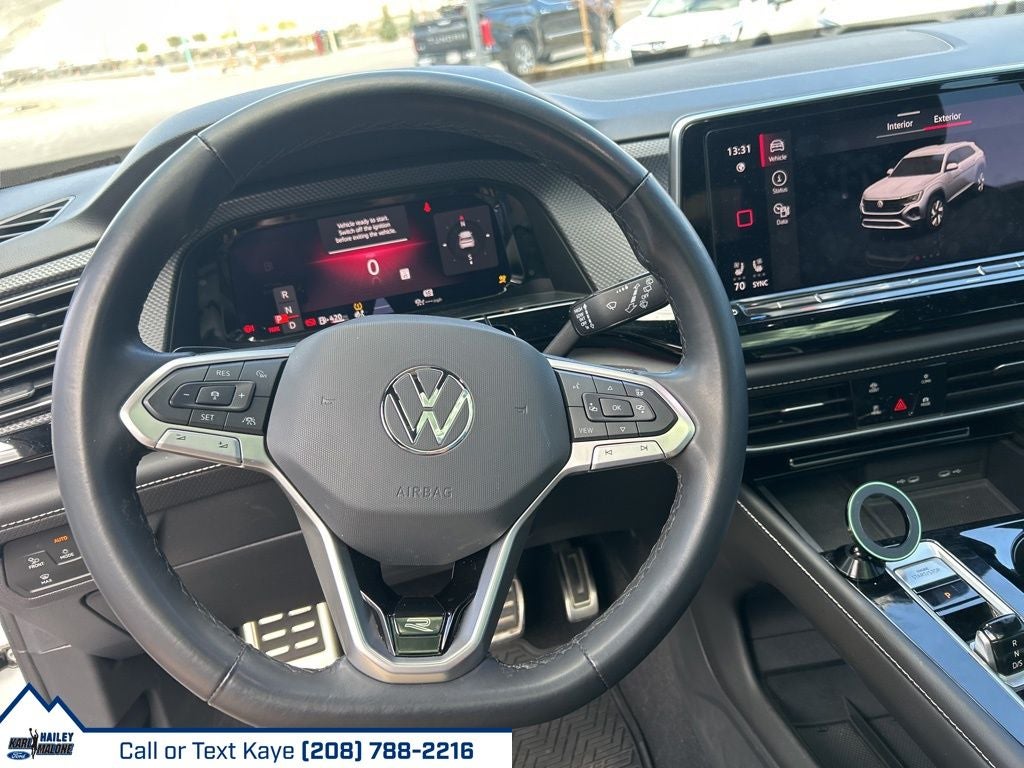 2024 Volkswagen Atlas Cross Sport 2.0T SEL R-Line