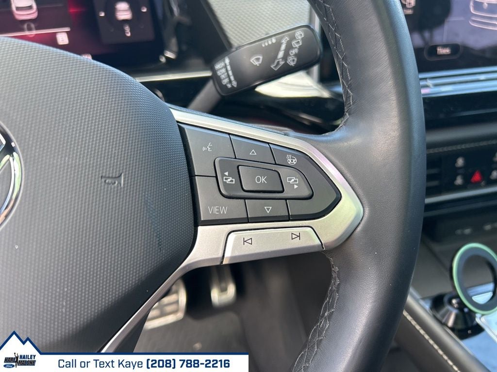 2024 Volkswagen Atlas Cross Sport 2.0T SEL R-Line