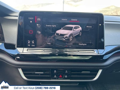 2024 Volkswagen Atlas Cross Sport 2.0T SEL R-Line