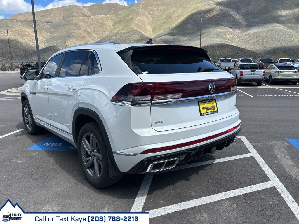 2024 Volkswagen Atlas Cross Sport 2.0T SEL R-Line