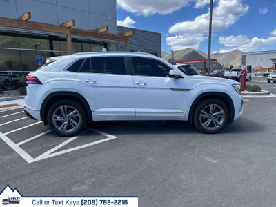 2024 Volkswagen Atlas Cross Sport 2.0T SEL R-Line