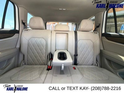 2025 Volkswagen Atlas 2.0T SEL Premium R-Line
