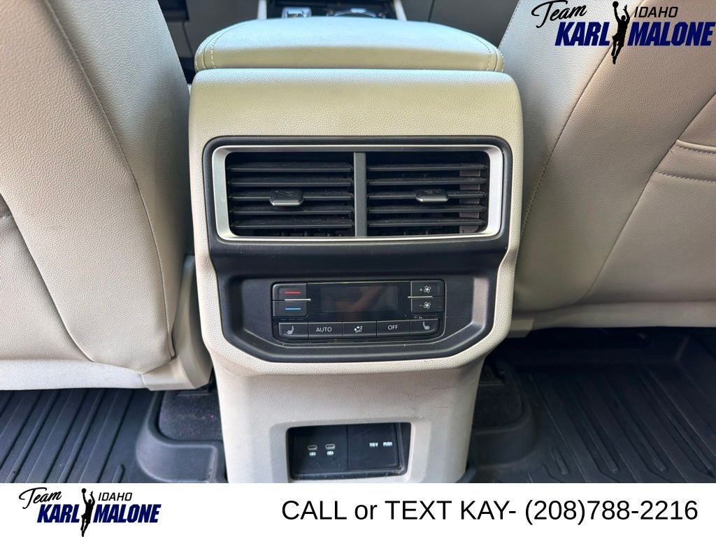 2025 Volkswagen Atlas 2.0T SEL Premium R-Line