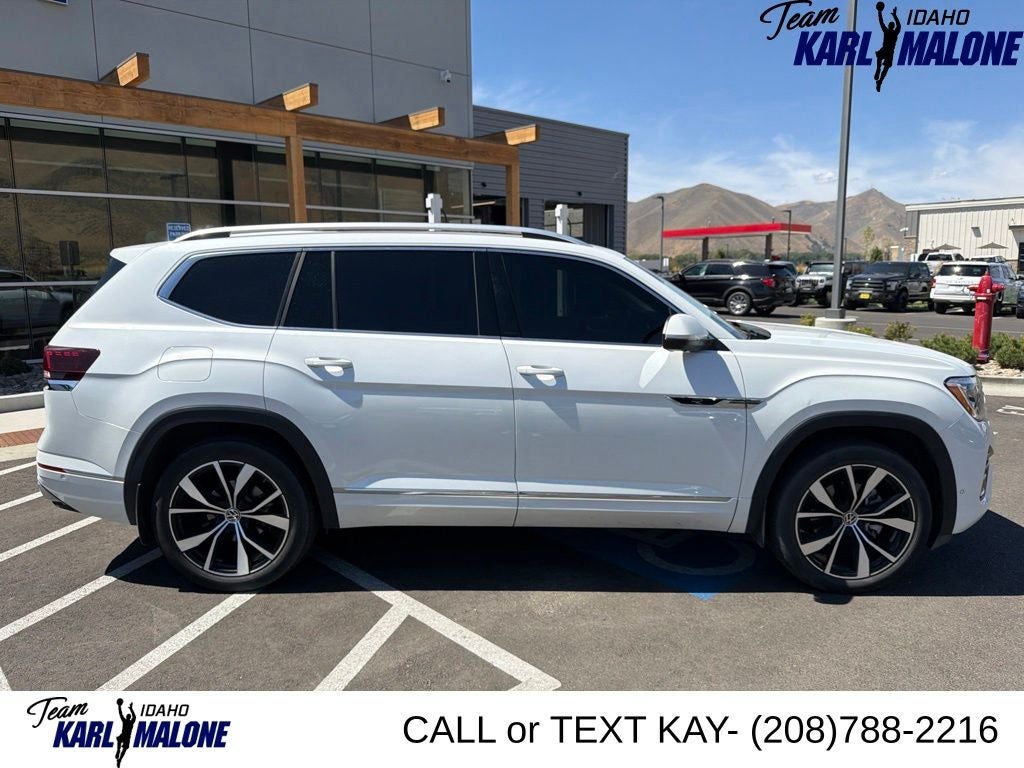 2025 Volkswagen Atlas 2.0T SEL Premium R-Line