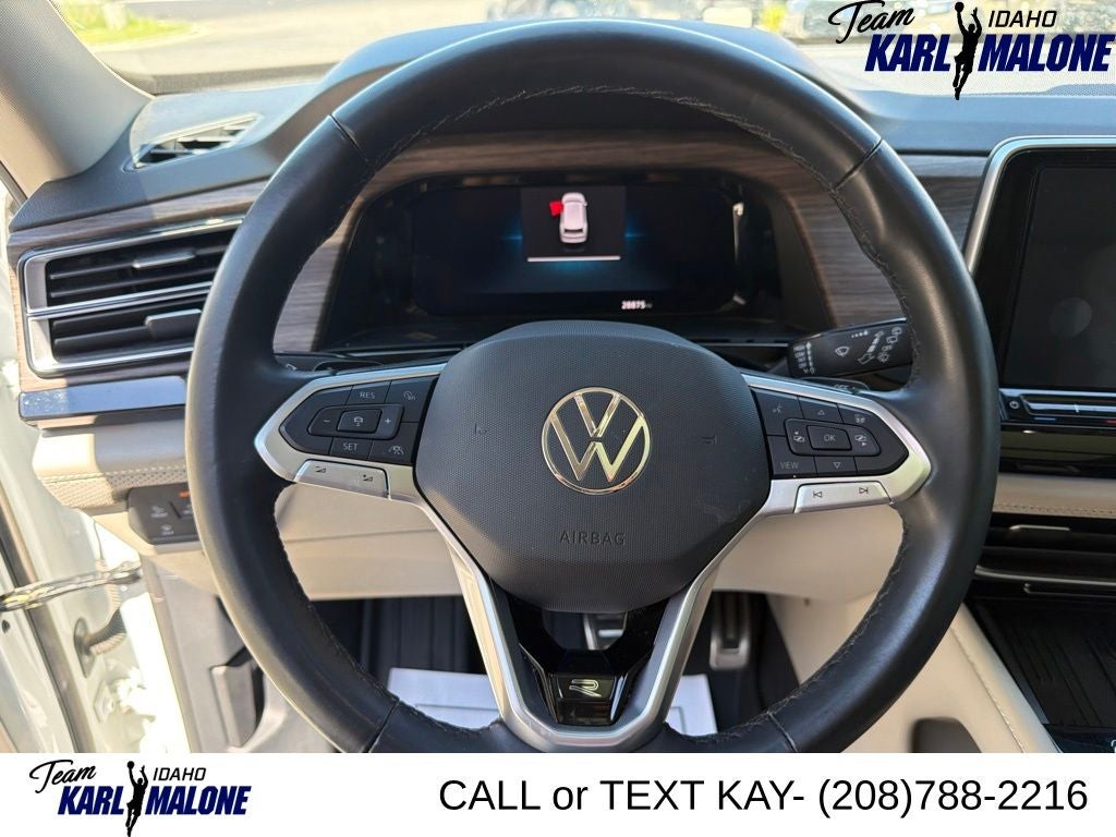2025 Volkswagen Atlas 2.0T SEL Premium R-Line