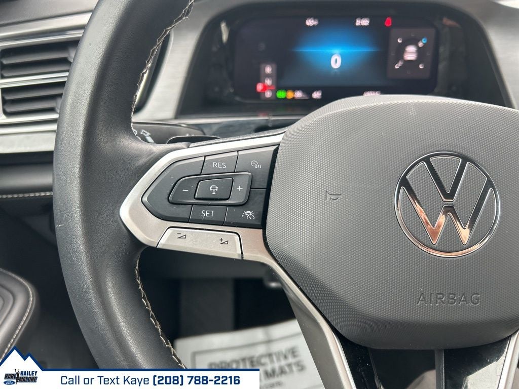 2024 Volkswagen Atlas Cross Sport 2.0T SE w/Technology