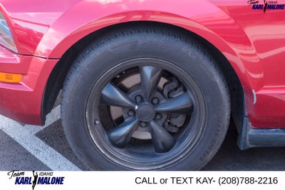 2005 Ford Mustang V6 Premium