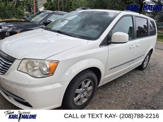 2013 Chrysler Town &amp; Country Touring