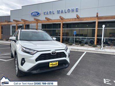 2022 Toyota RAV4 XLE Premium