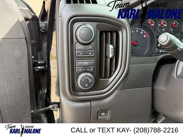 2023 Chevrolet Silverado 1500 Custom Trail Boss