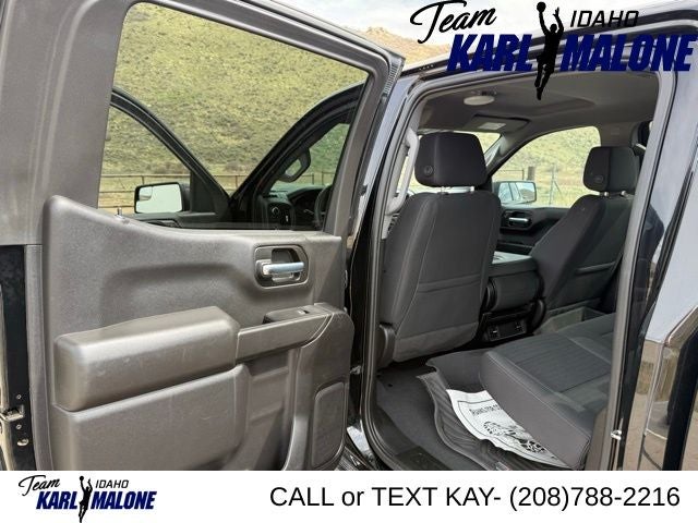 2023 Chevrolet Silverado 1500 Custom Trail Boss