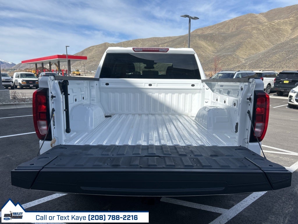 2023 GMC Sierra 1500 SLE