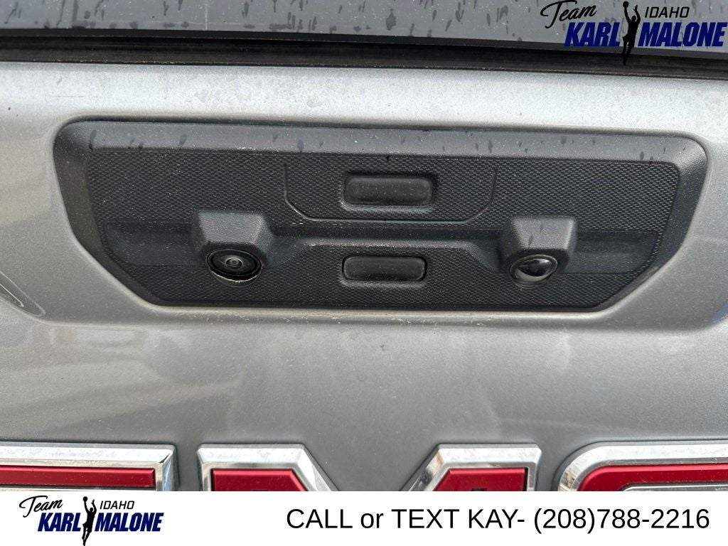 2025 GMC Sierra 1500 AT4X