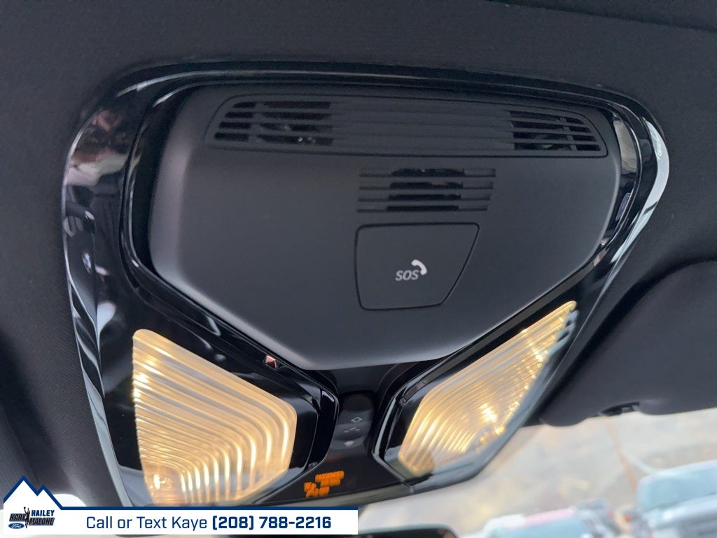 2025 BMW 2 Series 230i xDrive