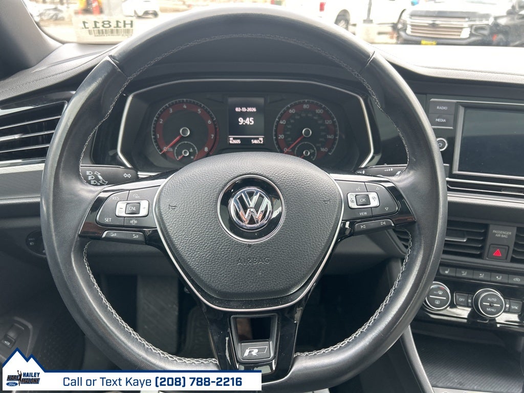 2019 Volkswagen Jetta R-Line