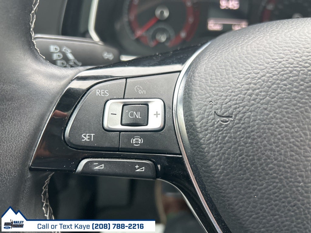 2019 Volkswagen Jetta R-Line