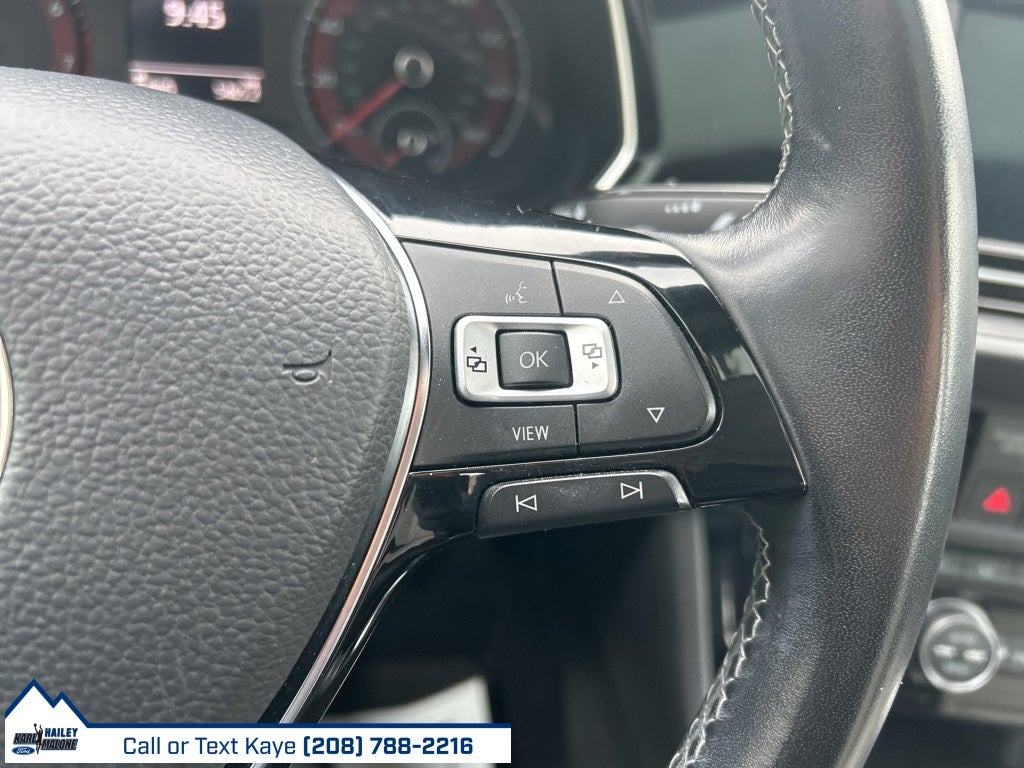 2019 Volkswagen Jetta R-Line