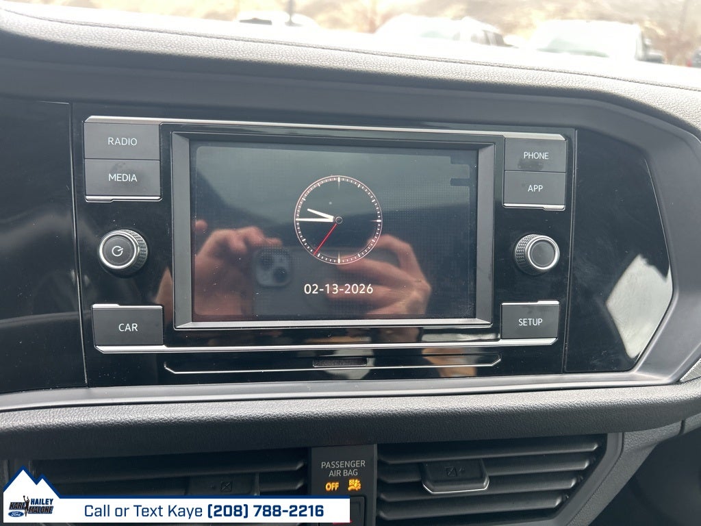 2019 Volkswagen Jetta R-Line