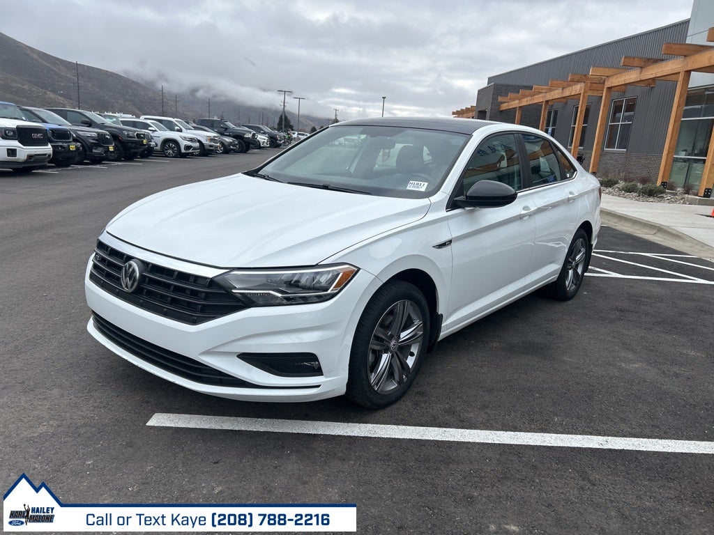 2019 Volkswagen Jetta R-Line