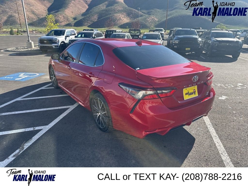 2023 Toyota Camry SE