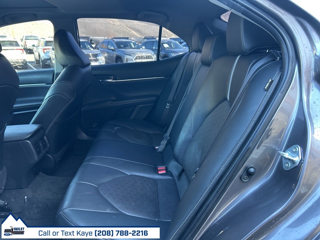 2022 Toyota Camry Hybrid XSE