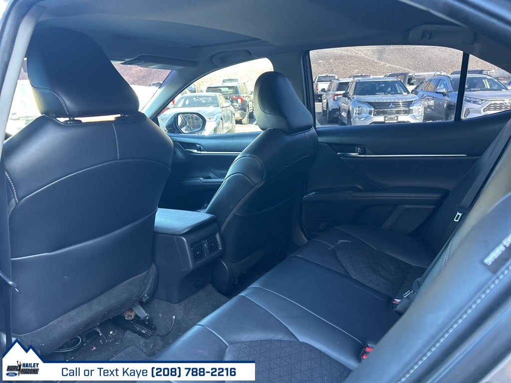 2022 Toyota Camry Hybrid XSE