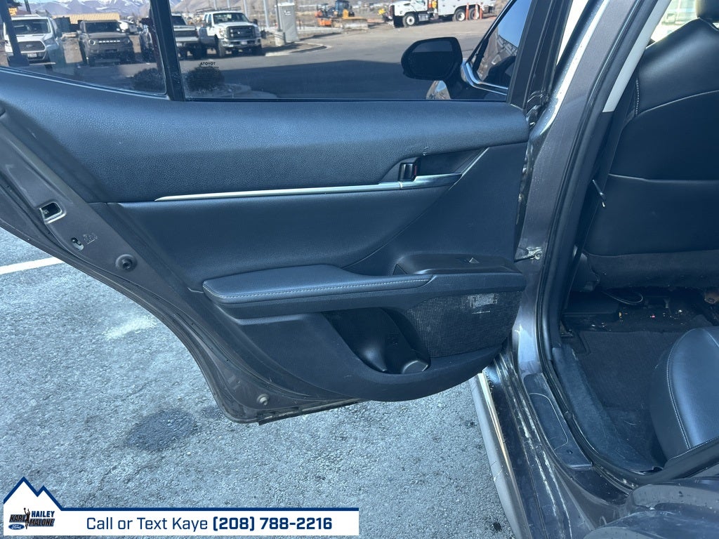 2022 Toyota Camry Hybrid XSE