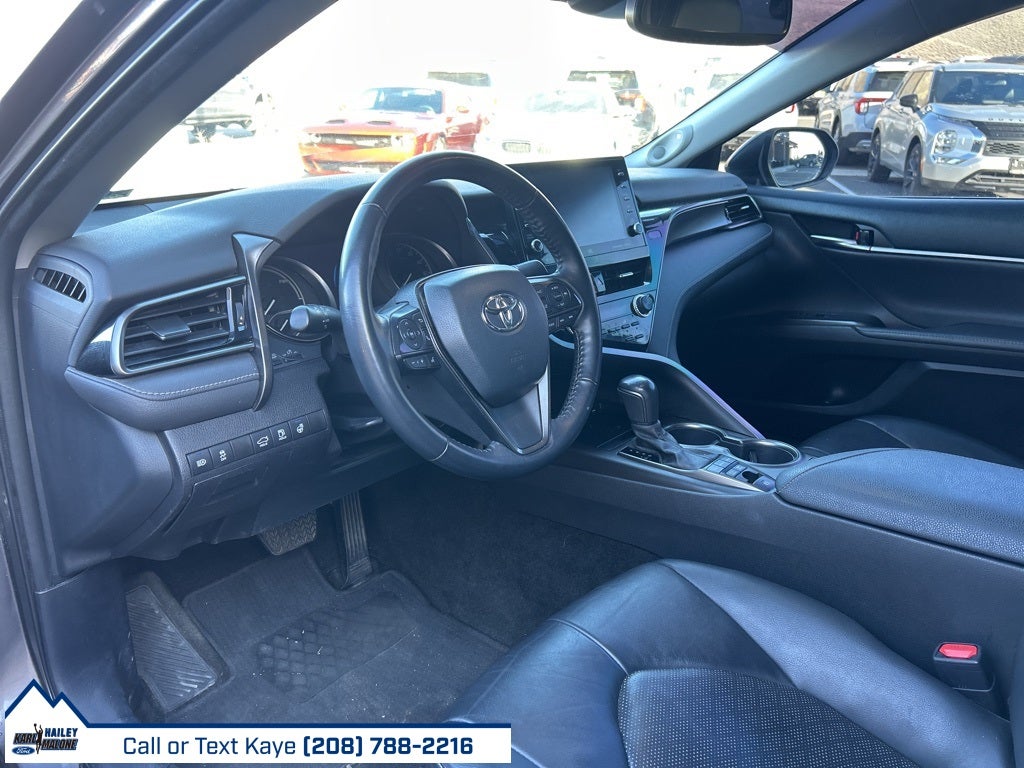 2022 Toyota Camry Hybrid XSE