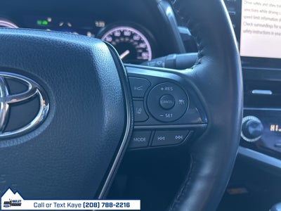 2022 Toyota Camry Hybrid XSE