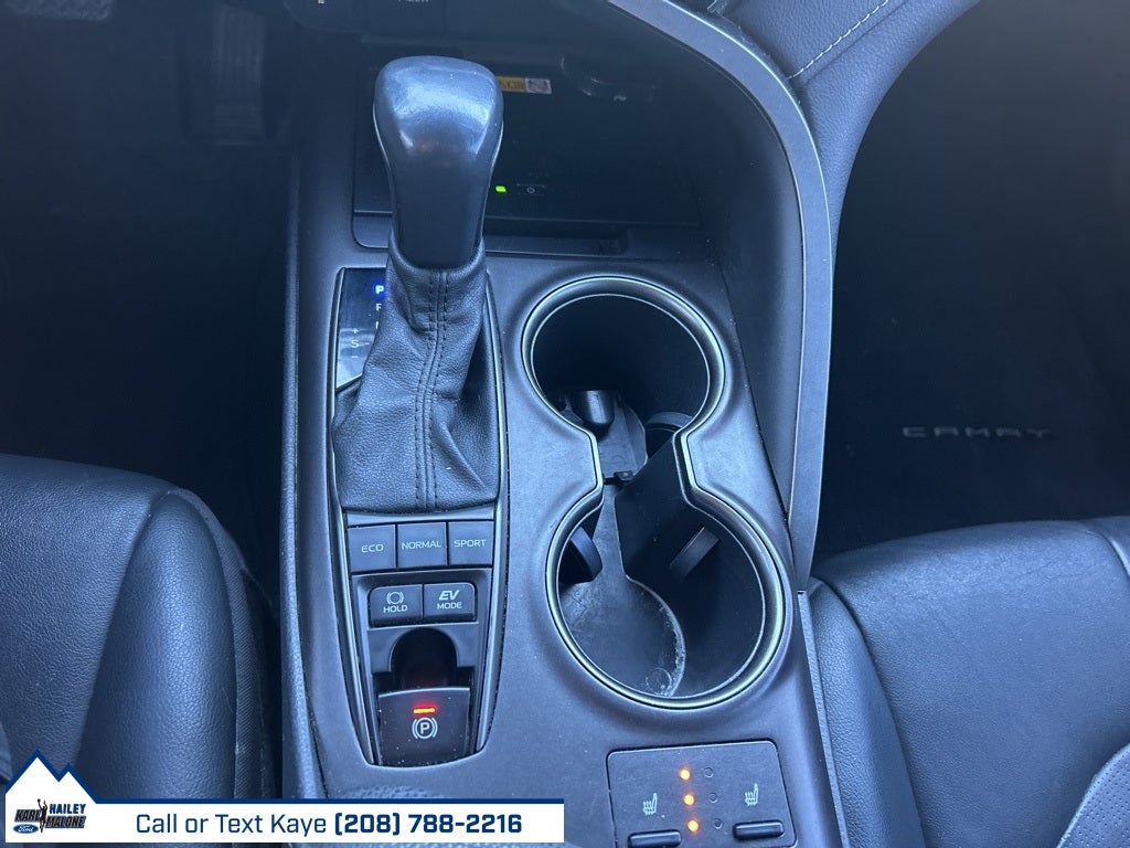 2022 Toyota Camry Hybrid XSE