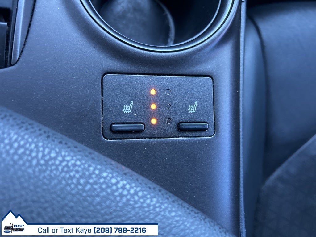 2022 Toyota Camry Hybrid XSE