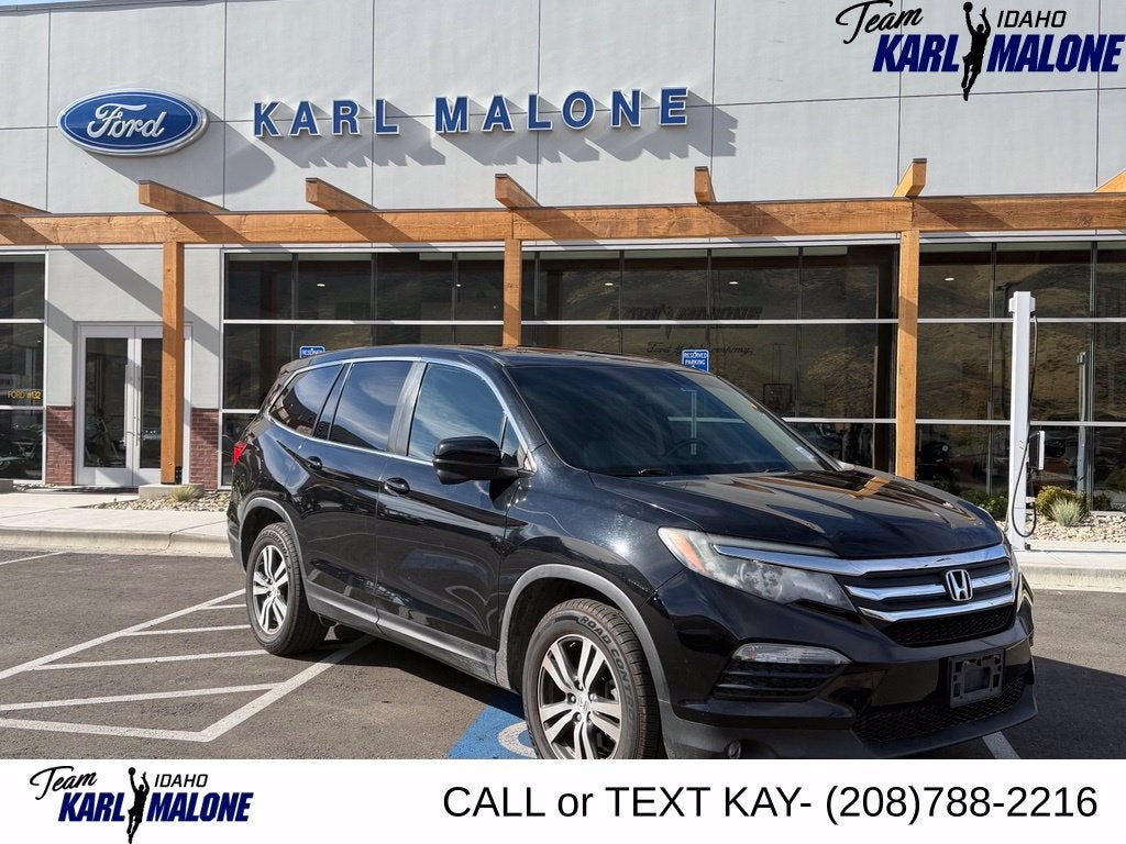 2017 Honda Pilot EX-L w/Rear Entertainment System