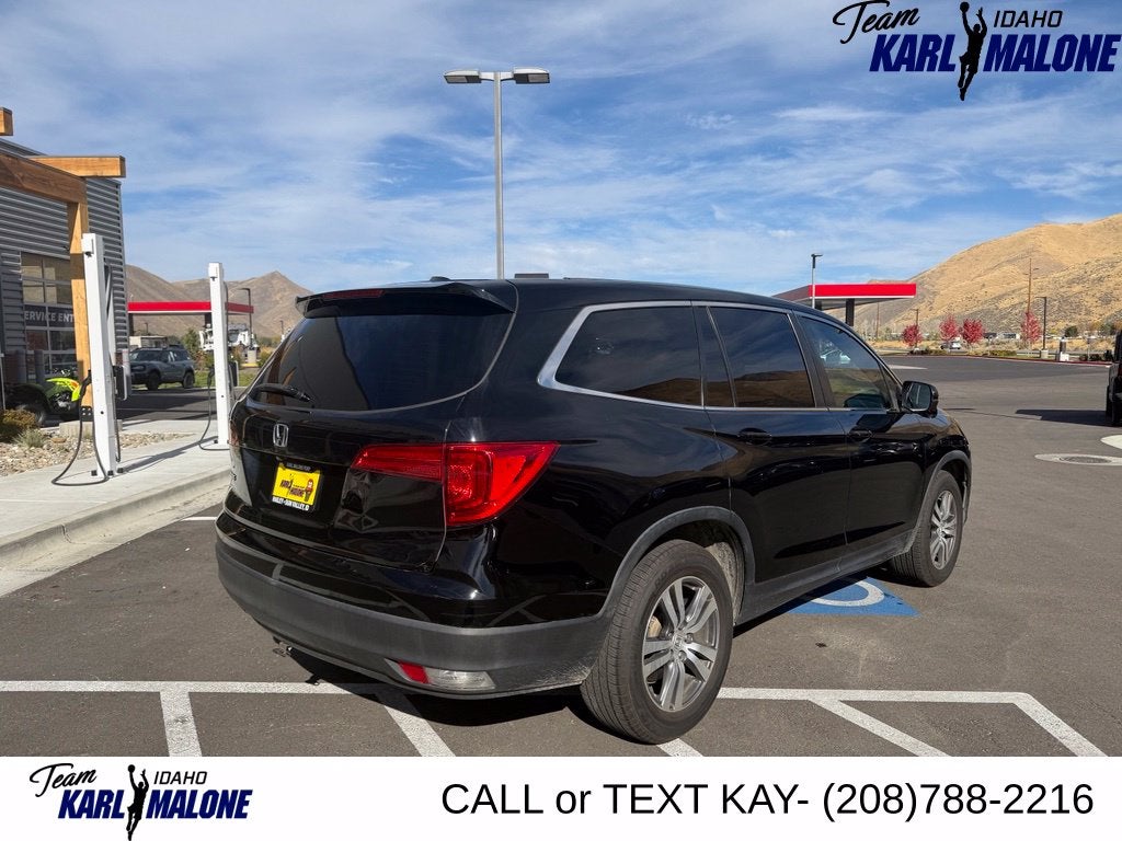 2017 Honda Pilot EX-L w/Rear Entertainment System
