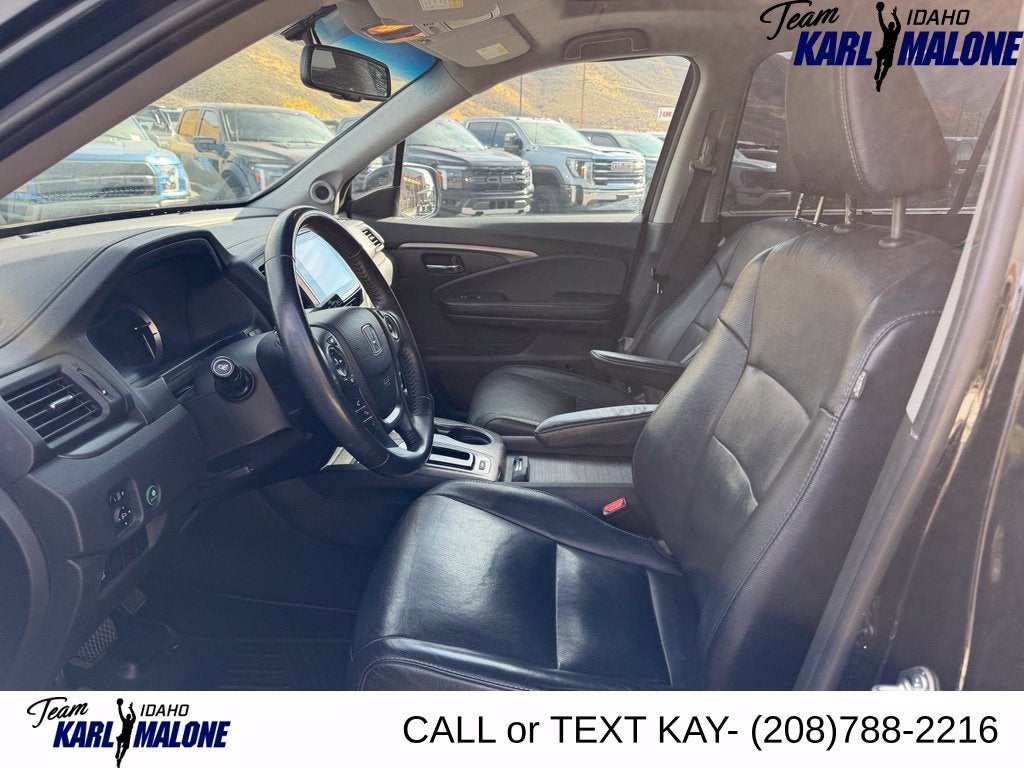 2017 Honda Pilot EX-L w/Rear Entertainment System