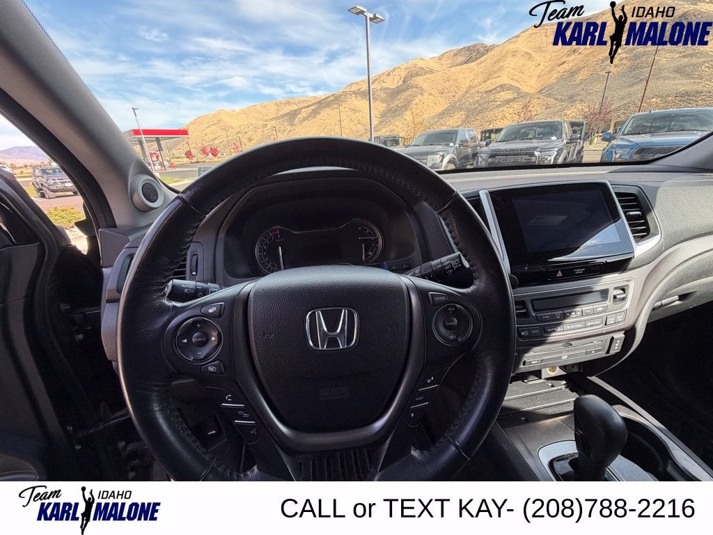 2017 Honda Pilot EX-L w/Rear Entertainment System