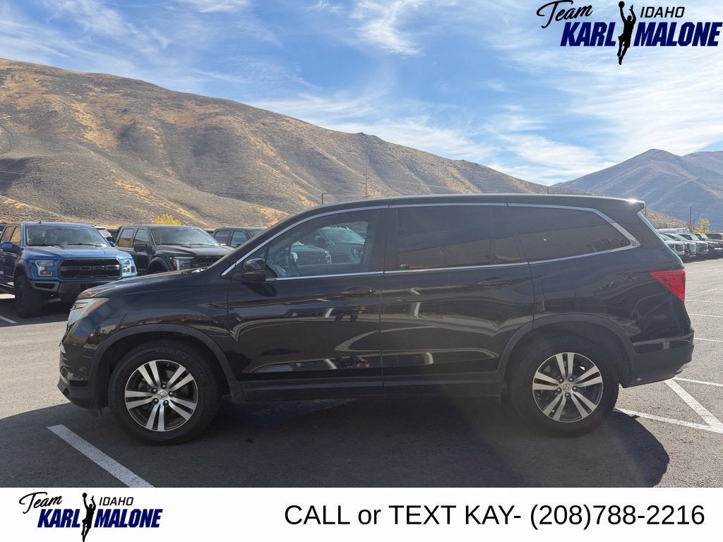 2017 Honda Pilot EX-L w/Rear Entertainment System
