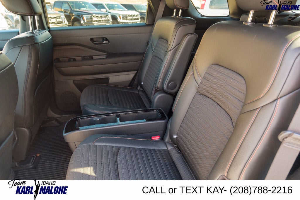 2025 Nissan Pathfinder Rock Creek