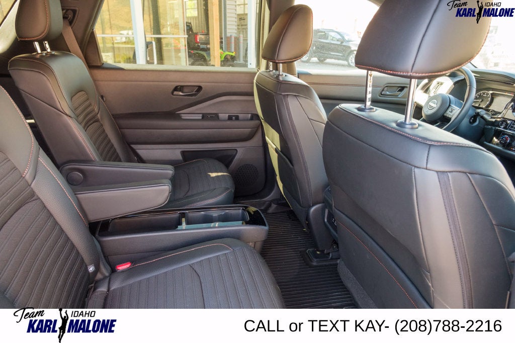 2025 Nissan Pathfinder Rock Creek