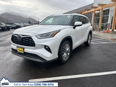 2023 Toyota Highlander Platinum