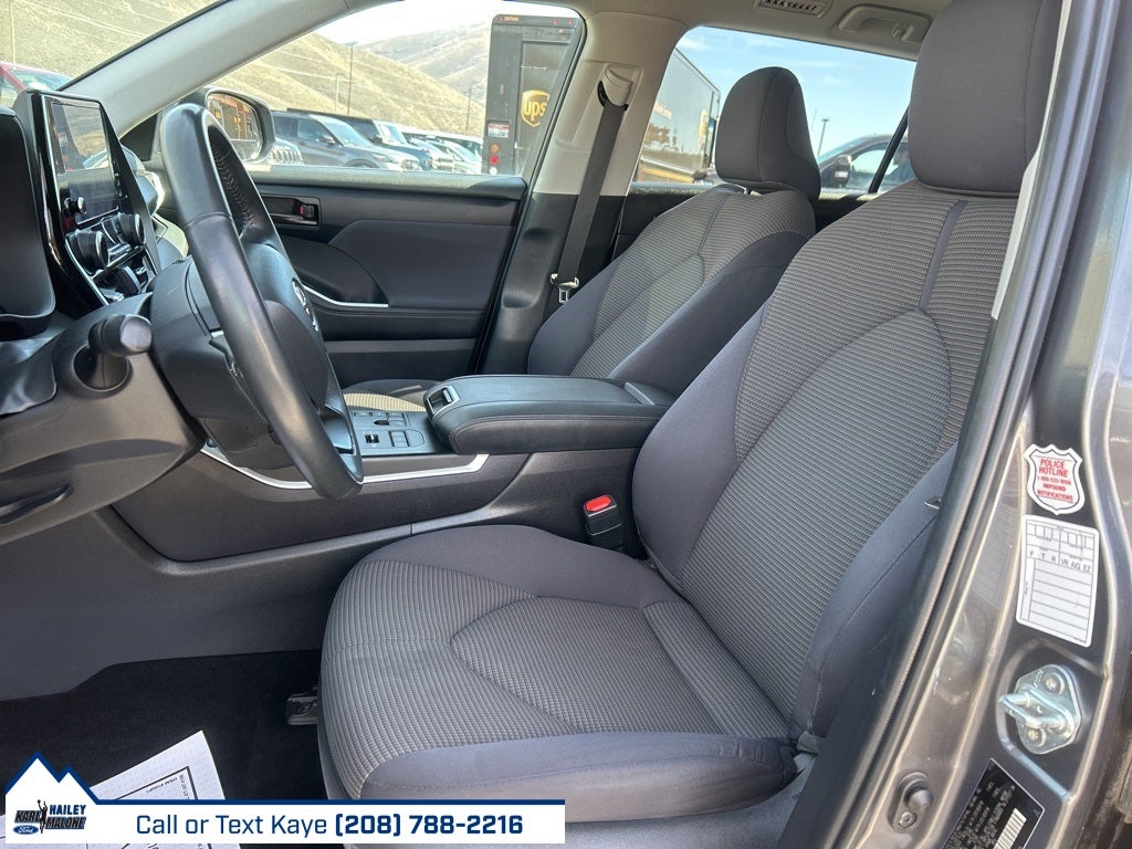 2024 Toyota Highlander Base