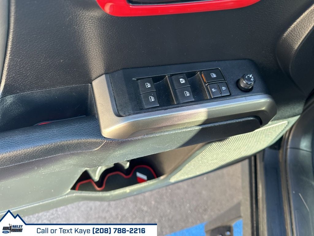 2020 Toyota Tacoma V6