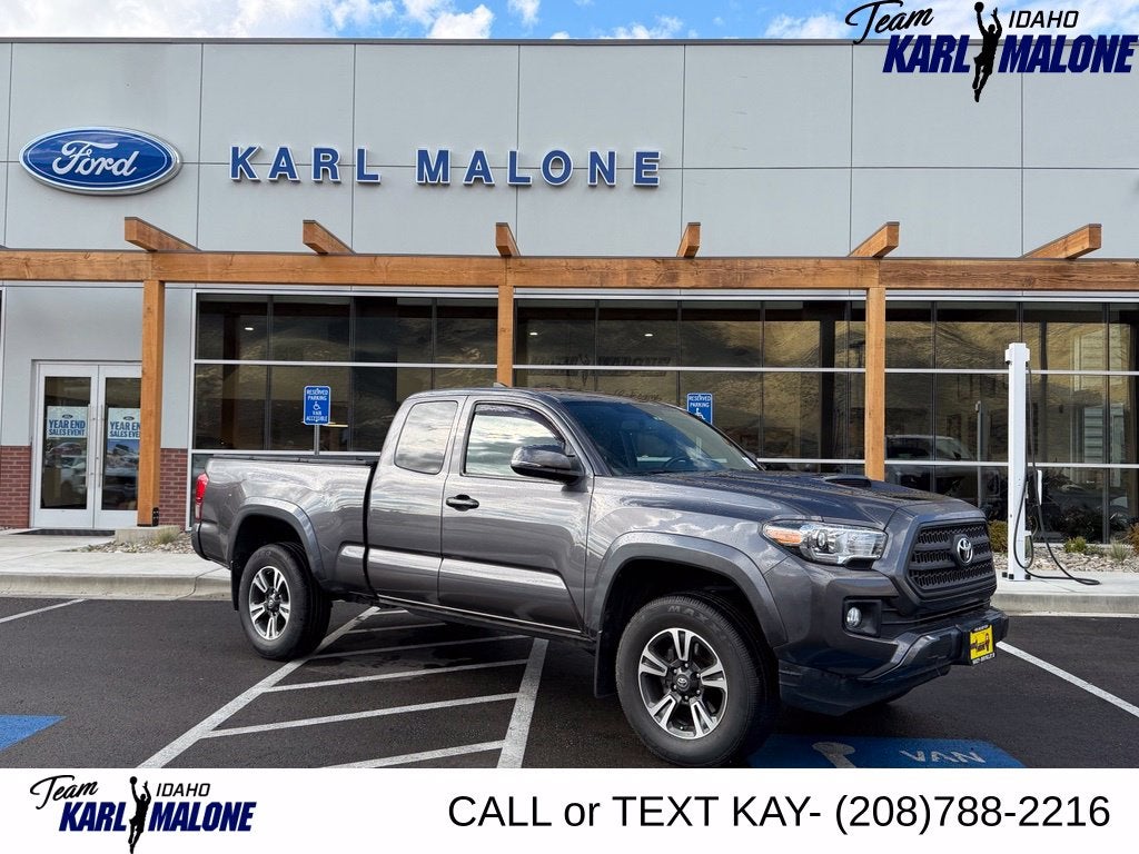 2017 Toyota Tacoma TRD Sport